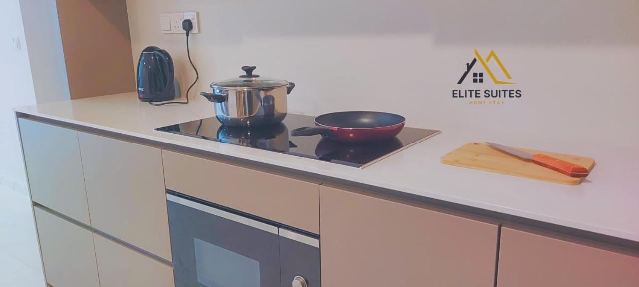 Eaton Klcc Suites By Elite Κουάλα Λουμπούρ Εξωτερικό φωτογραφία
